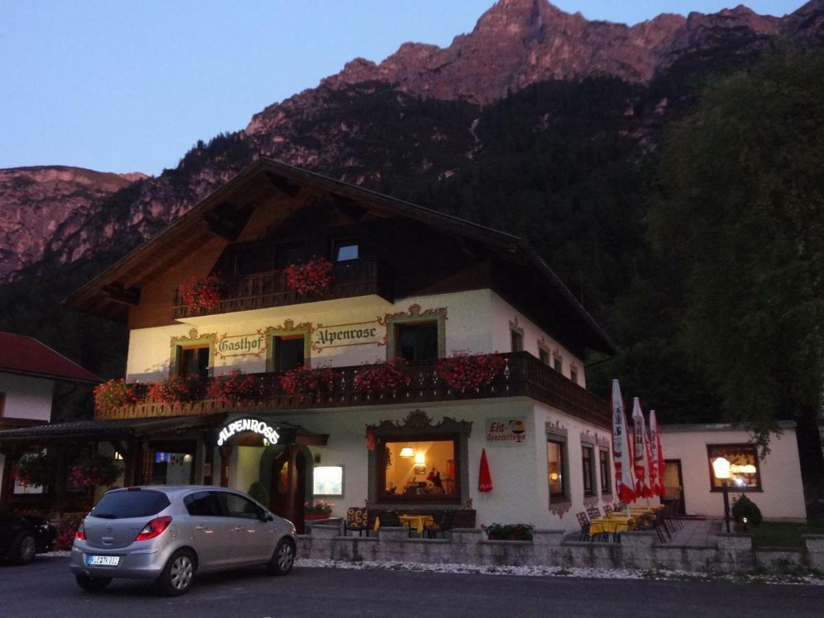 Pension Nina & Gasthof Alpenrose سنيتز المظهر الخارجي الصورة